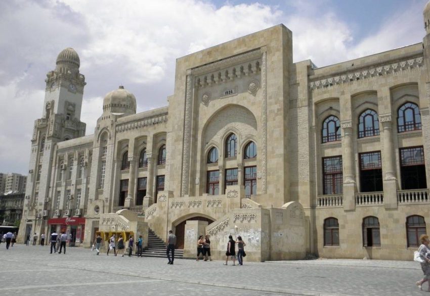 ایستگاه قطار باکو آذربایجان